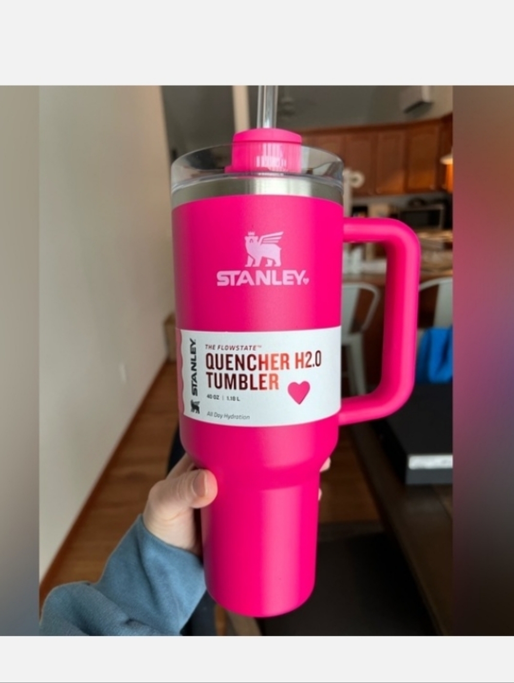Stanley Quencher H2.0 Tumbler - Hot Pink